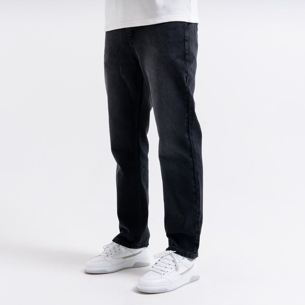 Duro Straight Fit Jeans - Washed Black