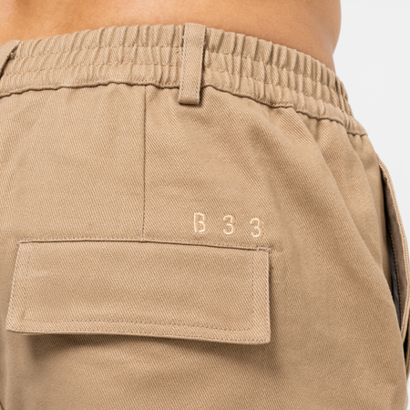 Bee Inspired Foden Cargo Pant in Taupe, cotton twill cargo trousers with front pockets and back branding, front view