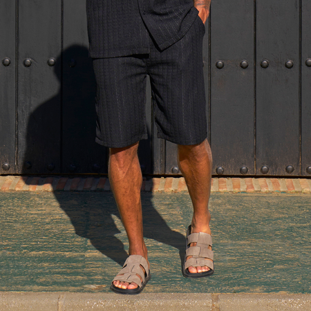 Bee Inspired Garcia Short in Black, relaxed fit shorts, part of a matching twin set, front view