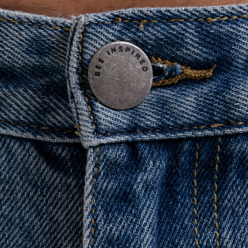 Garnacho Relaxed Jeans - Mid Blue