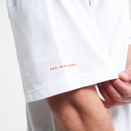 Bee Inspired Guedes T-Shirt in White/Red, relaxed fit tee with the Guedes graphic print, close-up