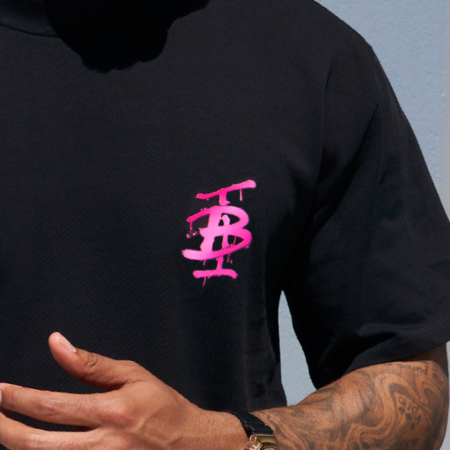 Bee Inspired Inzaghi Oversized T-Shirt in Black/Pink, oversized tee with graffiti-style BI branding on chest and back