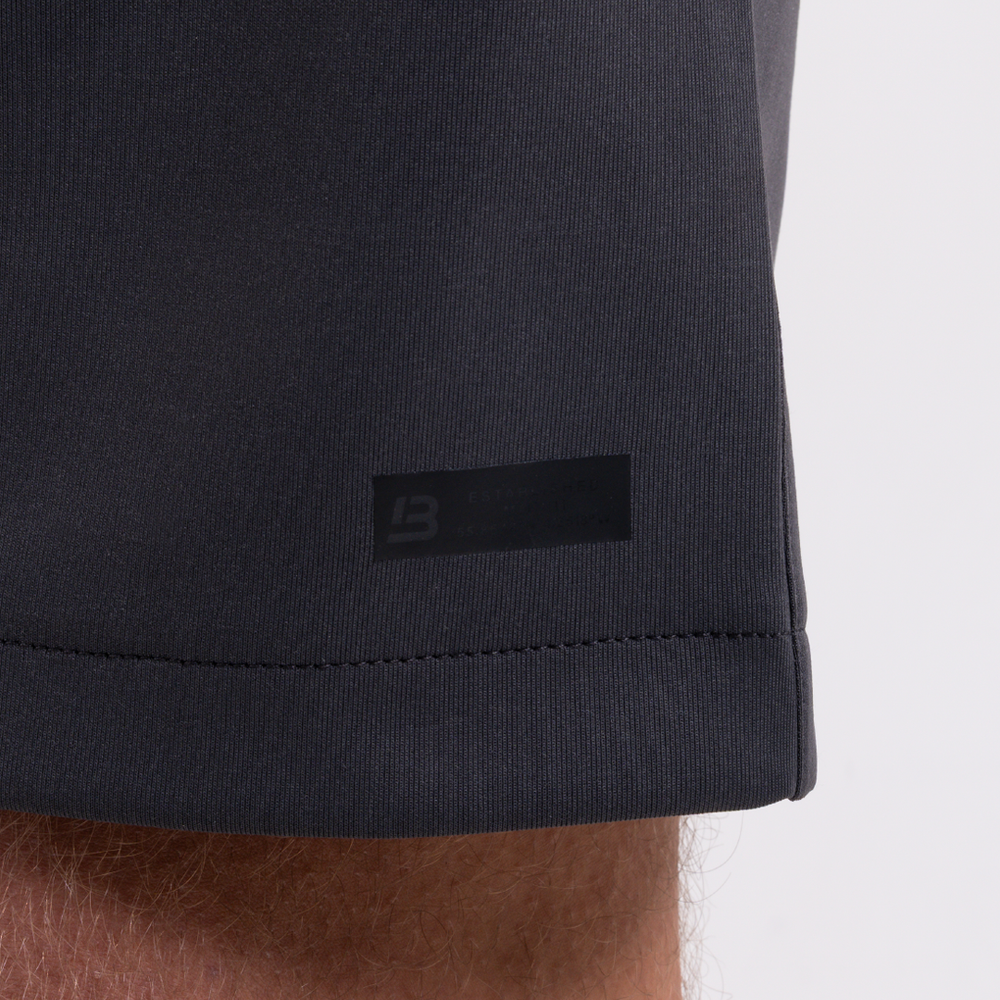 Morata Short - Charcoal