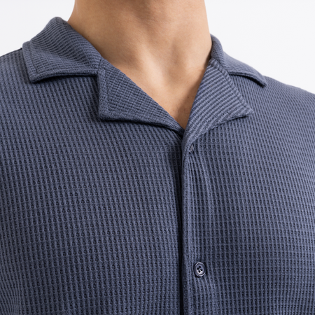 Bee Inspired Sommer Shirt in Steel Blue, relaxed fit shirt, part of the Sommer twin set, alternate angle