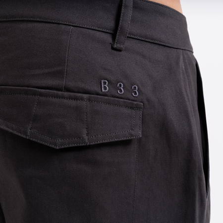 Bee Inspired Victor Cargo Pants in Charcoal, relaxed fit cargo trousers with 3D pleat pockets and an open hem, front view