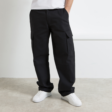 Bee Inspired Victor Cargo Pants in Black, relaxed fit cargo trousers with 3D pleat pockets and an open hem, front view