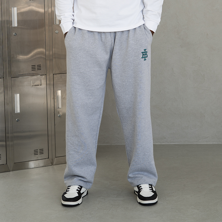 Bee Inspired Guedes Jogpant in Black/Aqua, close-up