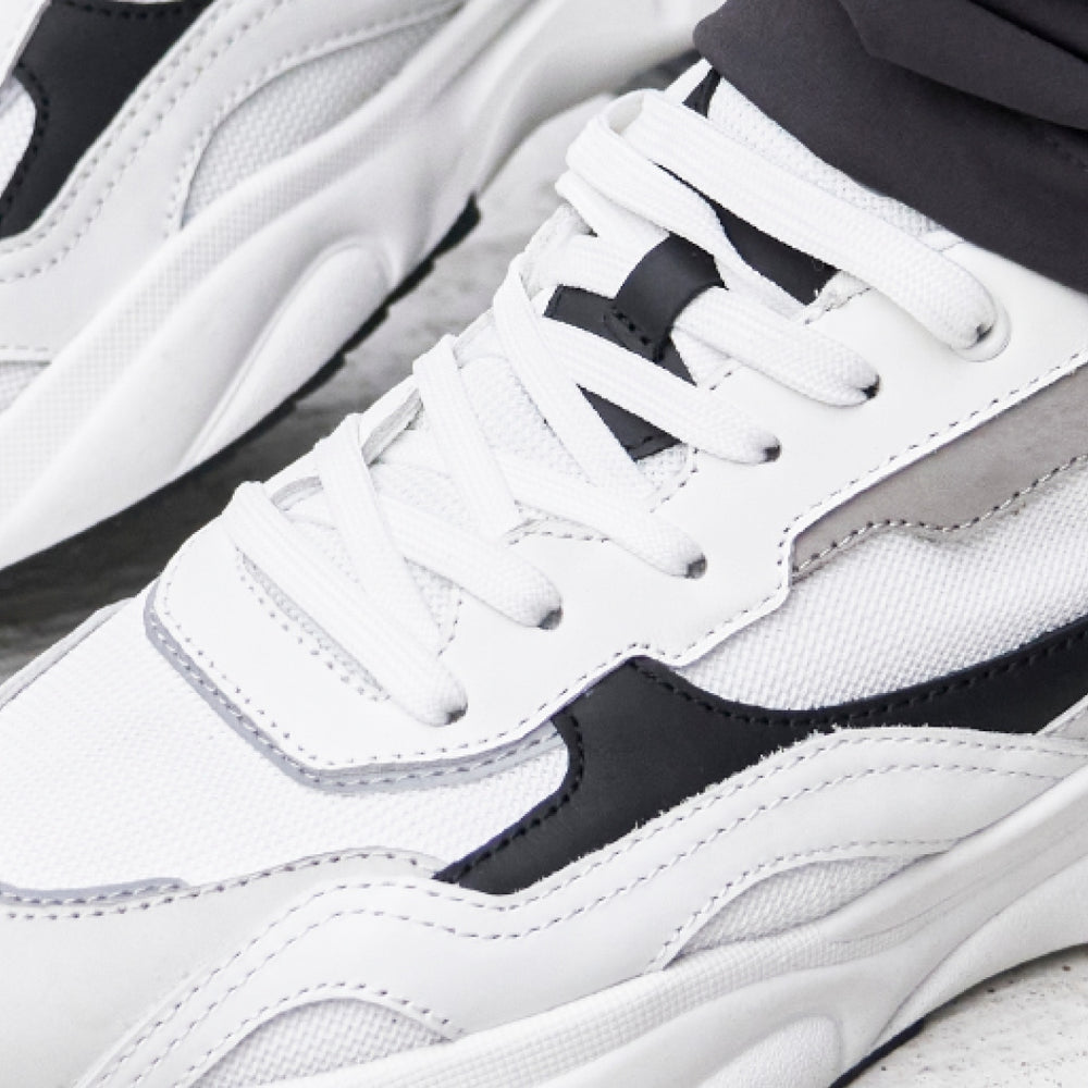 Ricardo Runner Trainer - White/Grey/Black