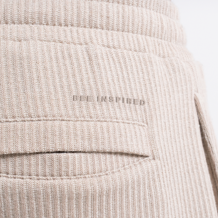 Ake Short - Clay