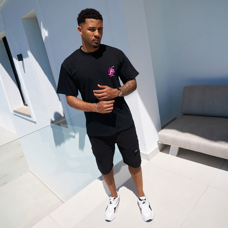 Bee Inspired Inzaghi Oversized T-Shirt in Black/Pink, oversized tee with graffiti-style BI branding on chest and back