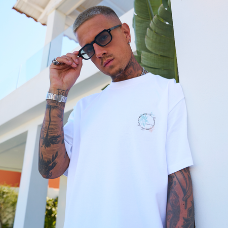 Bee Inspired Kimmich Oversized T-Shirt in White, heavyweight oversized tee with dropped shoulders, close-up