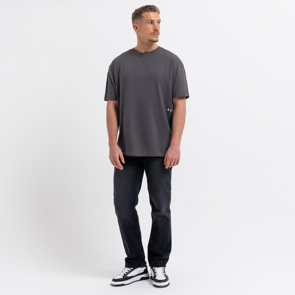 Initial T-Shirt - Magnet