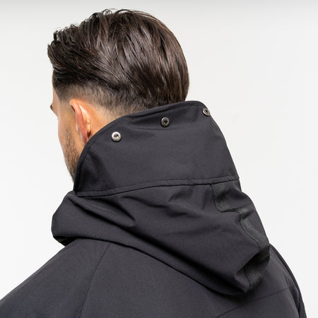 Pellegrini Jacket in black, focusing on zip and concealed pockets