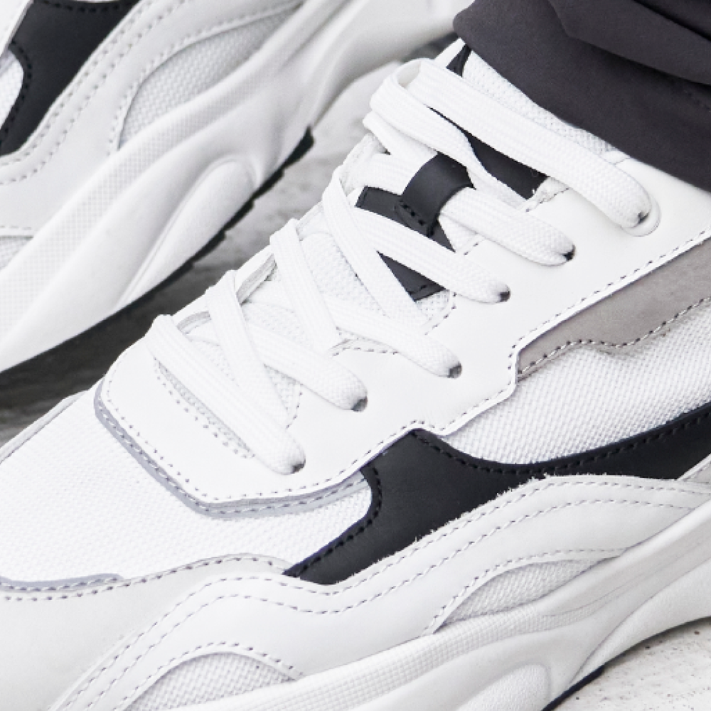Ricardo Runner Trainer - White / Black