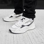 Ricardo Runner Trainer - White / Black