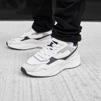 Ricardo Runner Trainer - White / Black